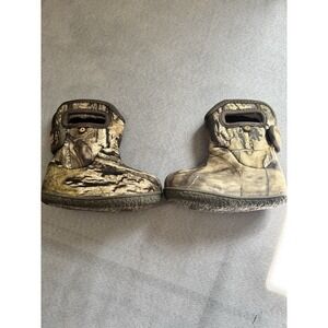 Bogs Baby Infant Sz 5 Camouflage Waterproof Boots Mossy Oak Faux Fur Winter Rain